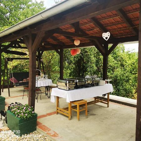 Country House Stoljetna Vila Seona ภายนอก รูปภาพ