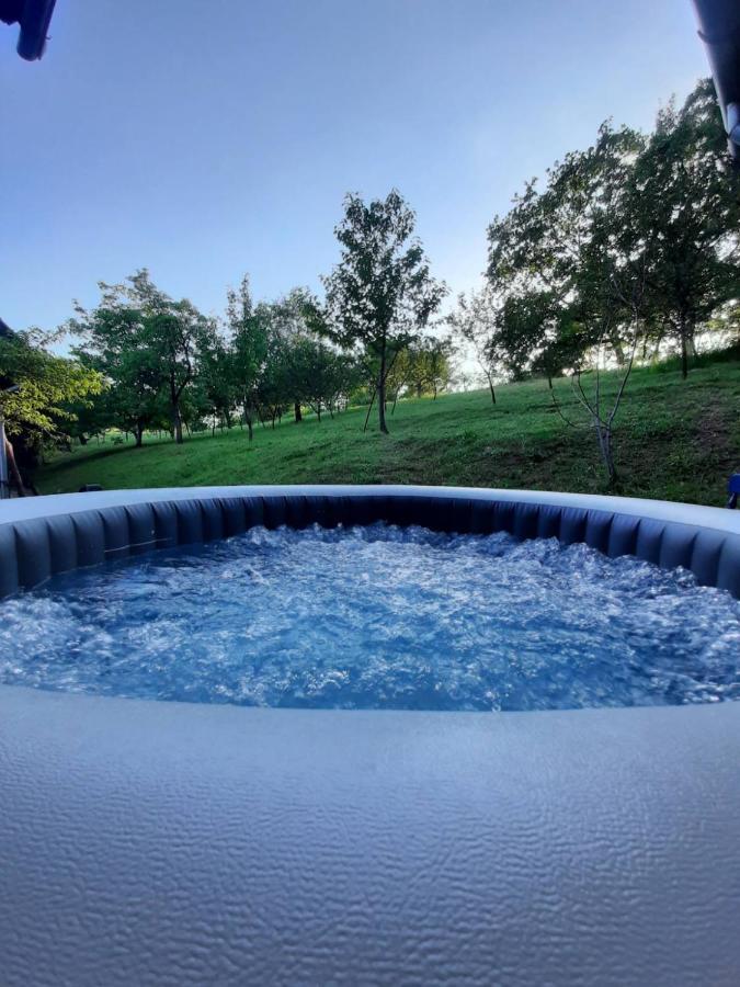 Country House Stoljetna Vila Seona ภายนอก รูปภาพ