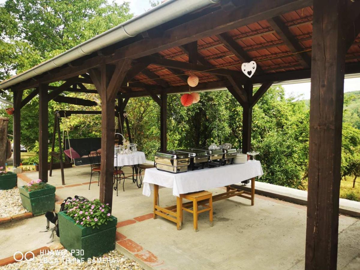 Country House Stoljetna Vila Seona ภายนอก รูปภาพ